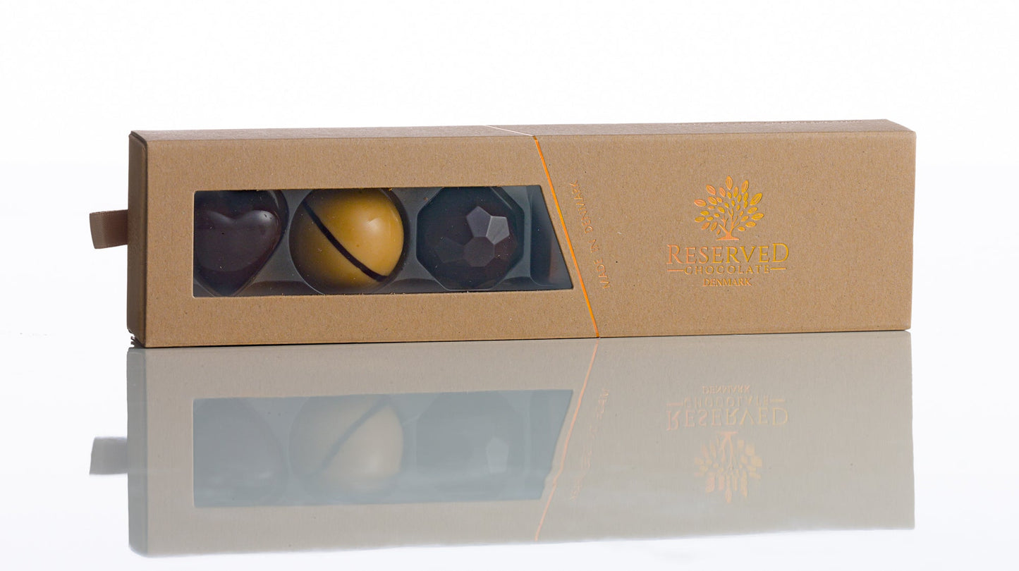 Fyldte chokolader med mørk chokolade - gaveæske med 6 stk.